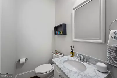 42 W Street NW #1, Washington, DC 20001 - Photo 16