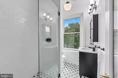 1534 15th Street NW, Washington, DC 20005 - Photo 30