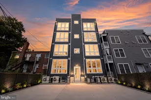 2105 M St NE, Washington, DC 20002 - Photo 24