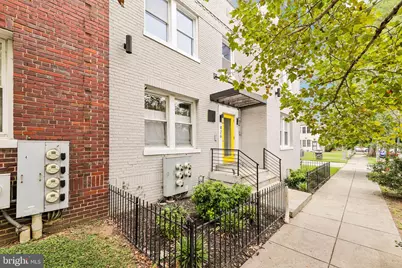 426 18th NE #3, Washington, DC 20002 - Photo 2
