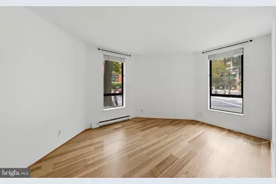 1099 22nd Street NW #103, Washington, DC 20037 - Photo 18
