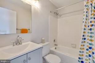 2440 16th St NW, Washington, DC 20009 - Photo 22