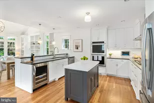 6139 30th St NW, Washington, DC 20015 - Photo 10