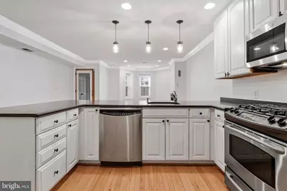 629 4th Street NE #1, Washington, DC 20002 - Photo 4