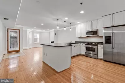 629 4th Street NE #1, Washington, DC 20002 - Photo 2