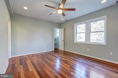 240 Hamilton Street NW #4, Washington, DC 20011 - Photo 8