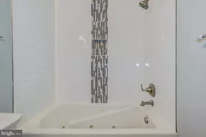 240 Hamilton Street NW #4, Washington, DC 20011 - Photo 16