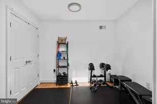 933 M St NW, Washington, DC 20001 - Photo 20