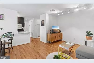 1495 Newton Street NW #404, Washington, DC 20010 - Photo 4