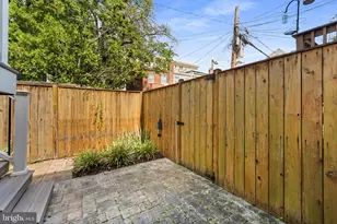 1631 Monroe St NW, Washington, DC 20010 - Photo 26