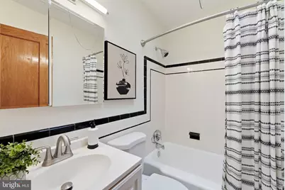 11 Hamilton Street NE, Washington, DC 20011 - Photo 12