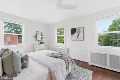 11 Hamilton Street NE, Washington, DC 20011 - Photo 8