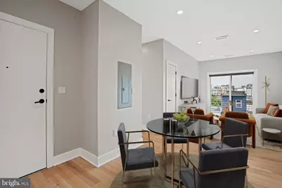 1016 17th Place NE #305, Washington, DC 20002 - Photo 4