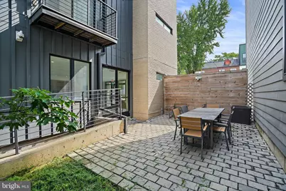 1016 17th Place NE #305, Washington, DC 20002 - Photo 26