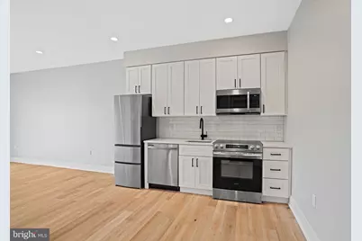 1016 17th Place NE #305, Washington, DC 20002 - Photo 10