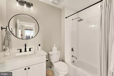 1343 Newton Street NW #2, Washington, DC 20010 - Photo 22