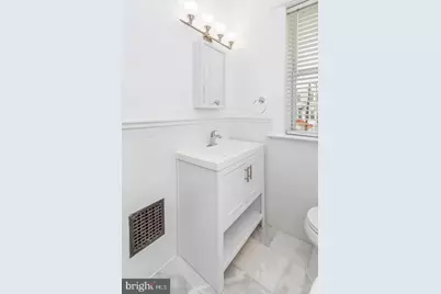 222 R Street NE, Washington, DC 20002 - Photo 30