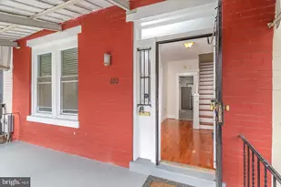 222 R St NE, Washington, DC 20002 - Photo 4