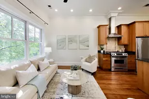 330 14th Pl NE, Washington, DC 20002 - Photo 4