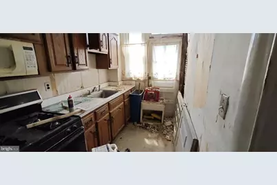 213 Bryant Street NE, Washington, DC 20002 - Photo 6