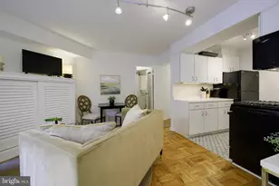 1801 Clydesdale Pl NW, Washington, DC 20009 - Photo 10
