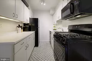 1801 Clydesdale Pl NW, Washington, DC 20009 - Photo 12