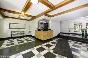 1801 Clydesdale Pl NW, Washington, DC 20009 - Photo 4