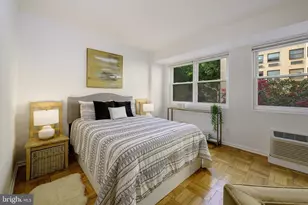 1801 Clydesdale Pl NW, Washington, DC 20009 - Photo 6
