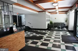 1801 Clydesdale Pl NW, Washington, DC 20009 - Photo 2