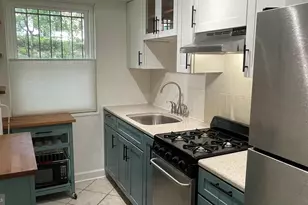 1801 Clydesdale Pl NW, Washington, DC 20009 - Photo 8