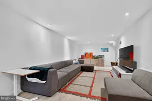 2714 27th St NW, Washington, DC 20008 - Photo 32