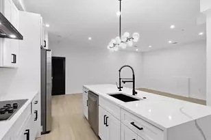 616 Kenyon St NW, Washington, DC 20010 - Photo 8