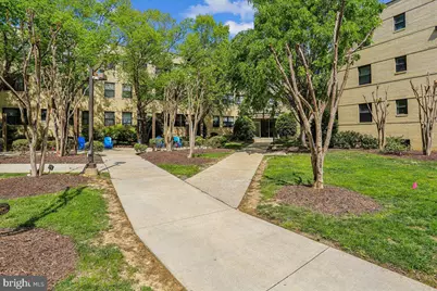 212 Oakwood Street SE #113, Washington, DC 20032 - Photo 6