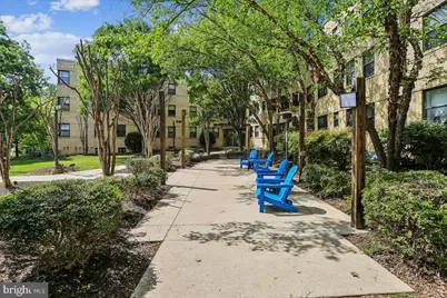 212 Oakwood Street SE #113, Washington, DC 20032 - Photo 4