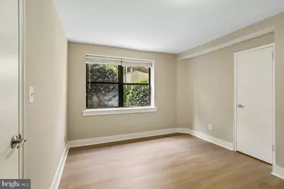 212 Oakwood Street SE #113, Washington, DC 20032 - Photo 24
