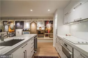 2302 17th St NW, Washington, DC 20009 - Photo 4