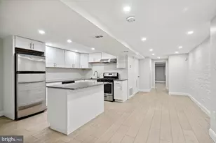 3016 13th St NW, Washington, DC 20009 - Photo 4