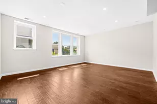 1109 O St NW, Washington, DC 20005 - Photo 6
