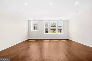 1109 O St NW, Washington, DC 20005 - Photo 8