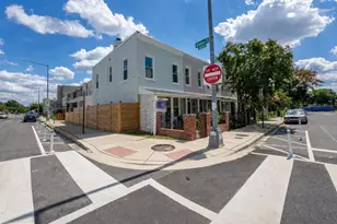 633 18th St NE, Washington, DC 20002 - Photo 1