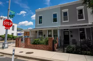 633 18th St NE, Washington, DC 20002 - Photo 2