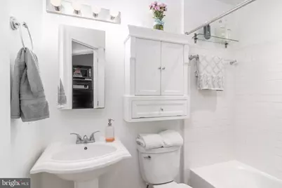 610 Irving Street NW #206, Washington, DC 20010 - Photo 16