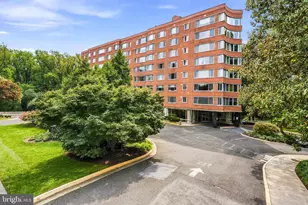 4200 Cathedral Ave NW, Washington, DC 20016 - Photo 30