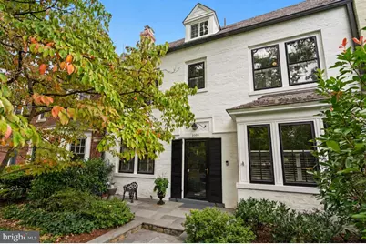 3306 Cathedral Avenue NW, Washington, DC 20008 - Photo 2