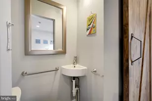 2408 3rd St NE, Washington, DC 20002 - Photo 22