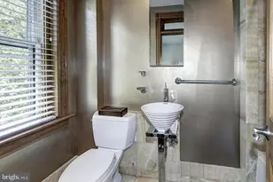 2712 P NW, Washington, DC 20007 - Photo 20
