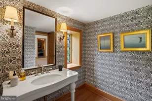 3101 Ellicott St NW, Washington, DC 20008 - Photo 6