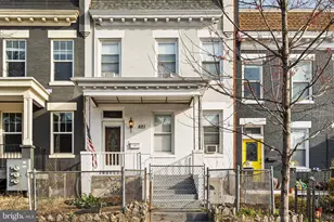 621 Kenyon St NW, Washington, DC 20010 - Photo 4