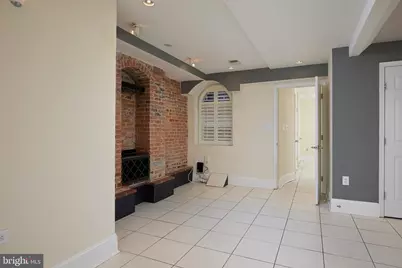 910 T Street NW #B, Washington, DC 20001 - Photo 6