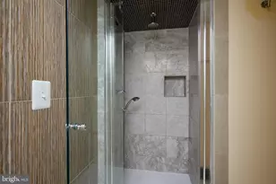 910 T St NW, Washington, DC 20001 - Photo 20
